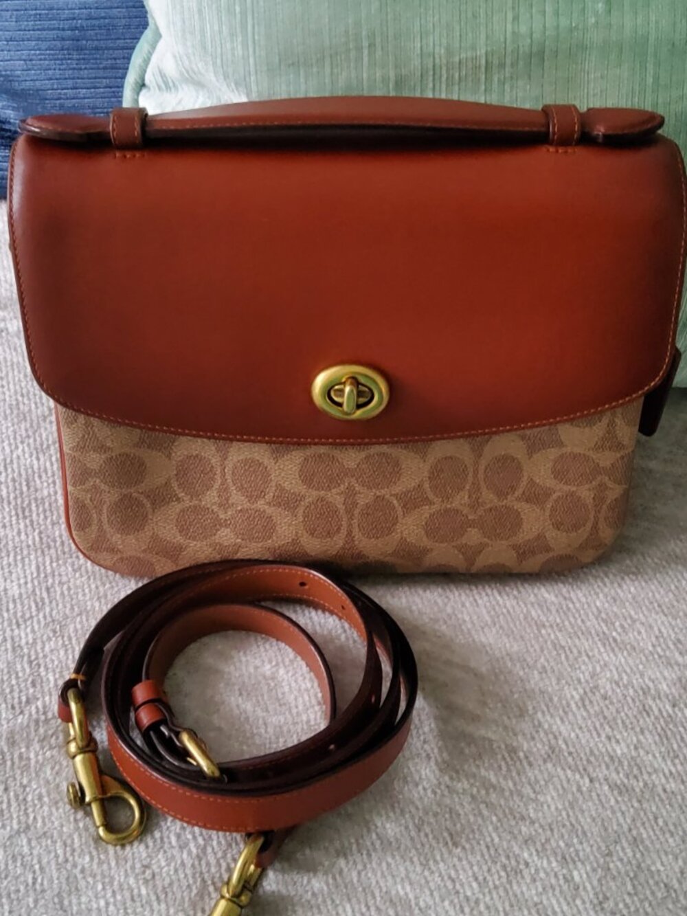 Coach Cassie in Signature 68349 + Strap + Hangtag